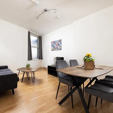 Charmstay Shepherds Bush London Exterior photo