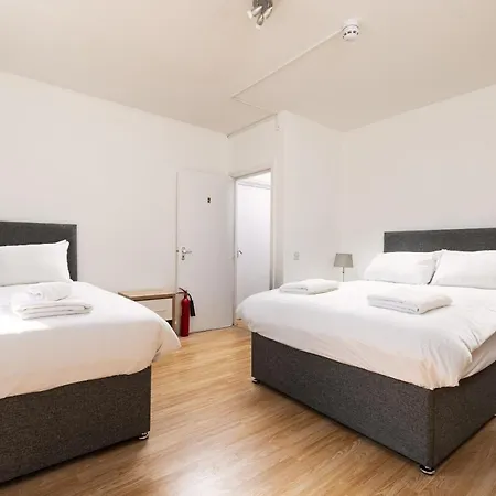 Charmstay Shepherds Bush London Exterior photo