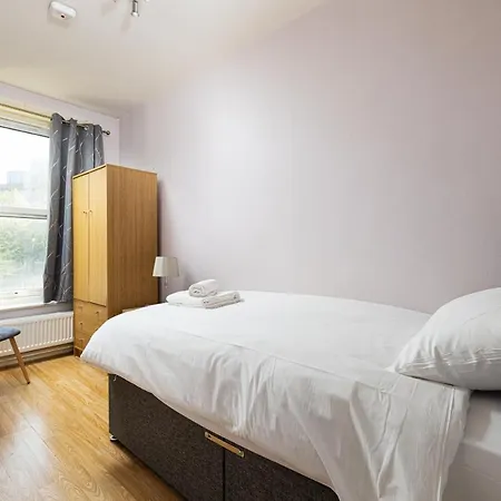 Charmstay Shepherds Bush London Exterior photo