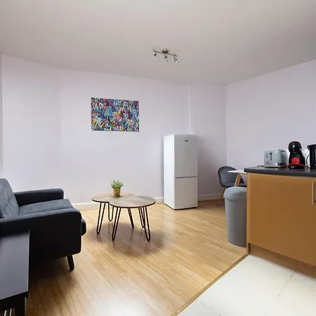 Charmstay Shepherds Bush London Exterior photo