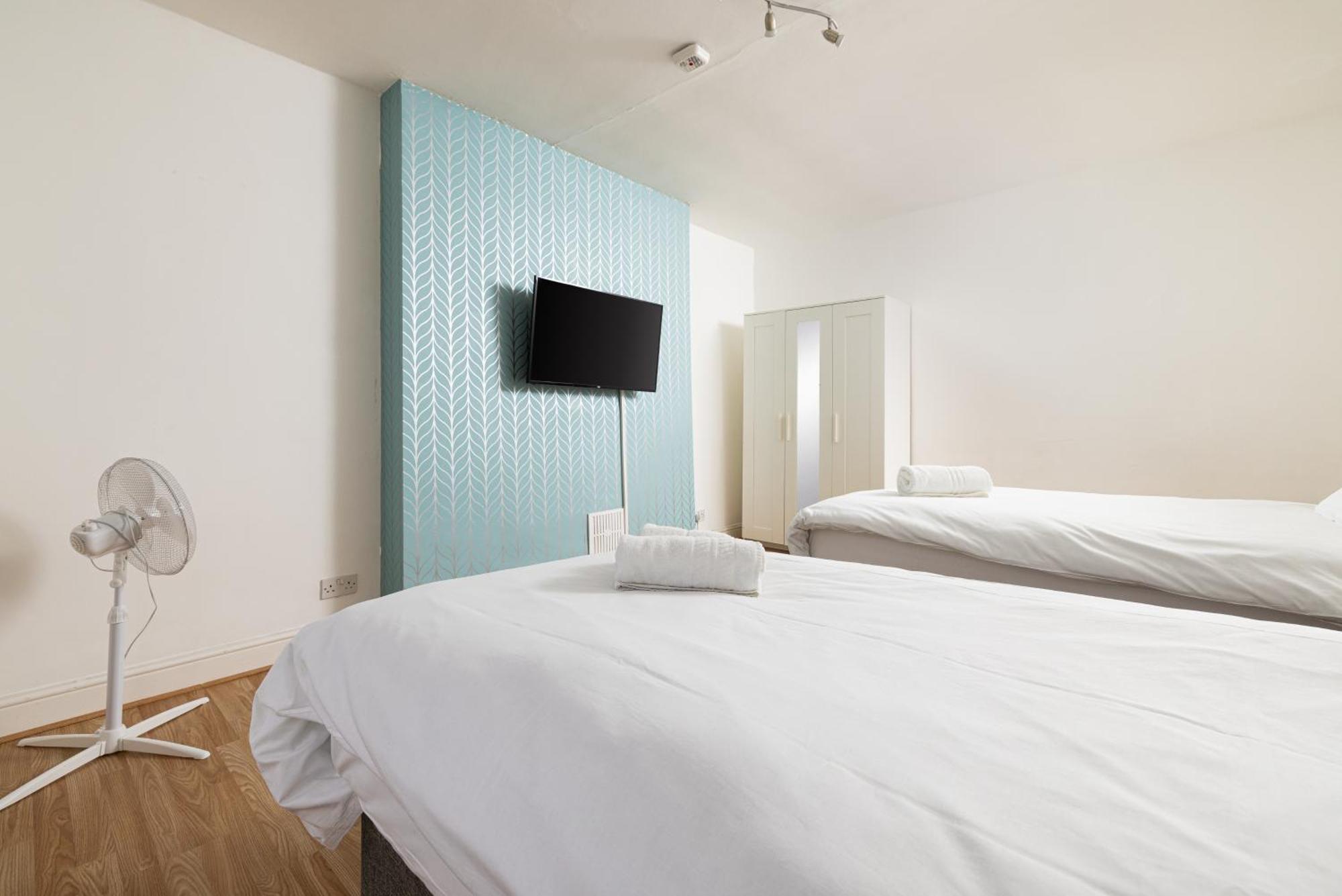 Charmstay Shepherds Bush Апартаменты *